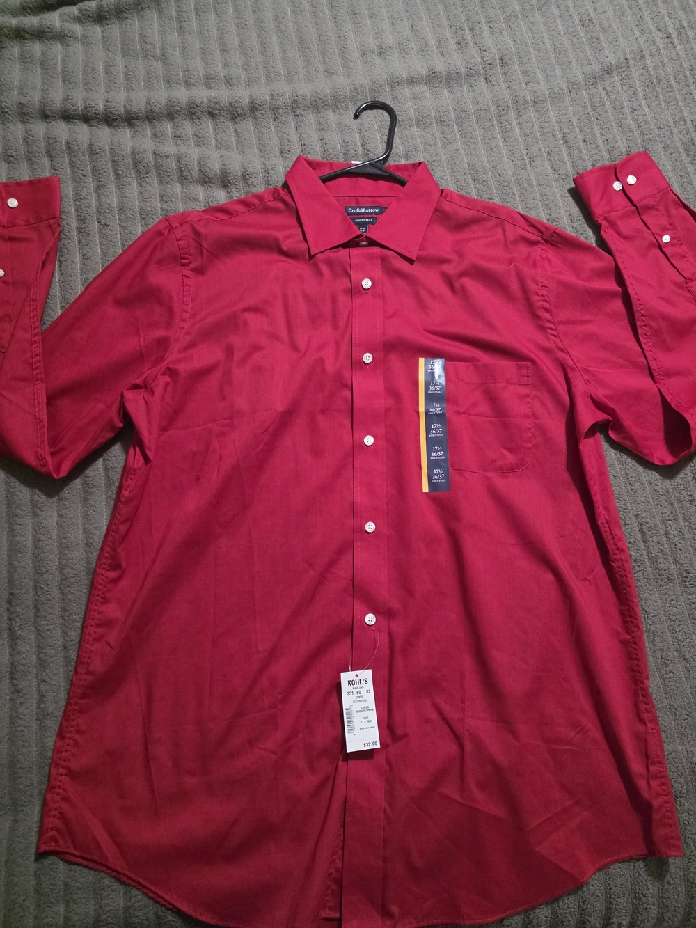 Club Room Men's Red Button-Down Dress Shirt